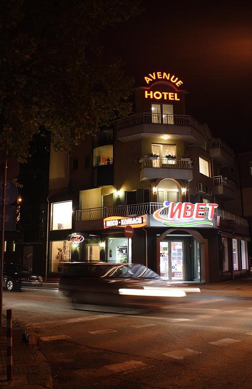 Avenue Hotel Sjoemen Buitenkant foto